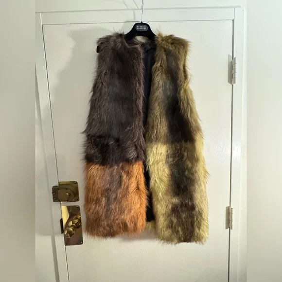 Vera Wang multicolor color block real fur vest size US EU 38